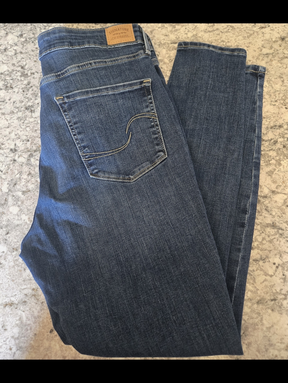 Signature by Levi Strauss Women’s Dark Blue Stretch Jeans
